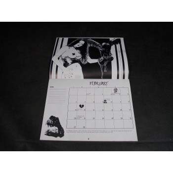 GOTHBABES – LADIES OF THE GRAVE 2005 CALENDAR – in Inglese – 2004
