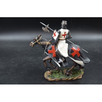 CAVALIERE TEMPLARE A CAVALLO in Resina