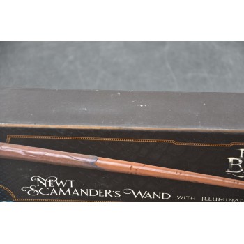 FANTASTIC BEASTS AND WHERE TO FIND THEM - NEWT SCAMANDER'S WAND illuminated tip