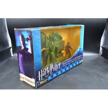 HARRY POTTER VS LORD VOLDEMORT GRAVEYARD DUEL WITH RIDDLE FAMILY GRAVE  - NECA